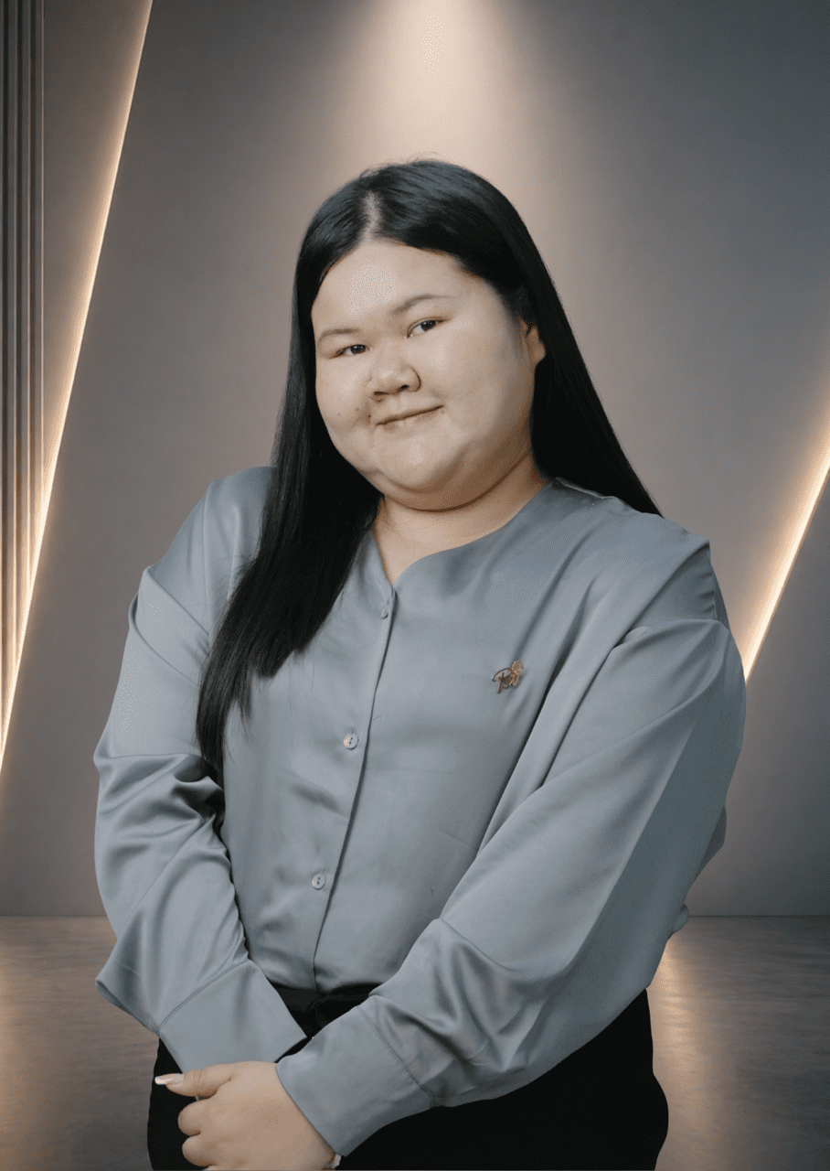นางสาวพรพิมล ธรรมชูเชิดชัย