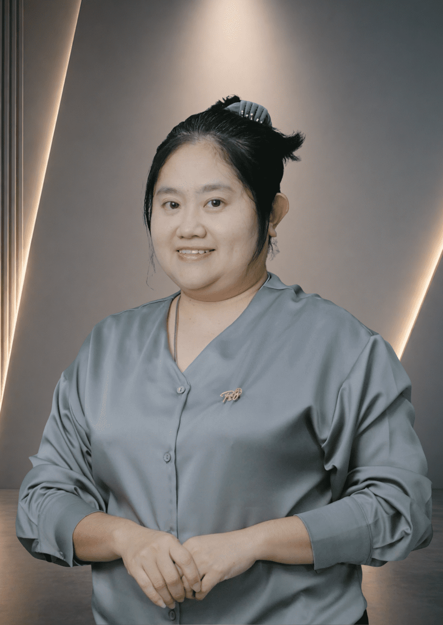 นางสาวพันทพร   ทองอุ่ม