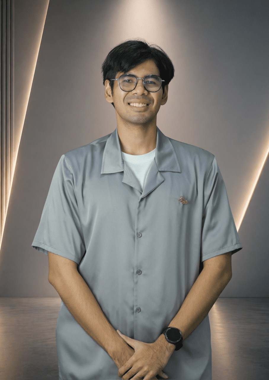 นายศุภวิชญ์  สุขสุหรัด