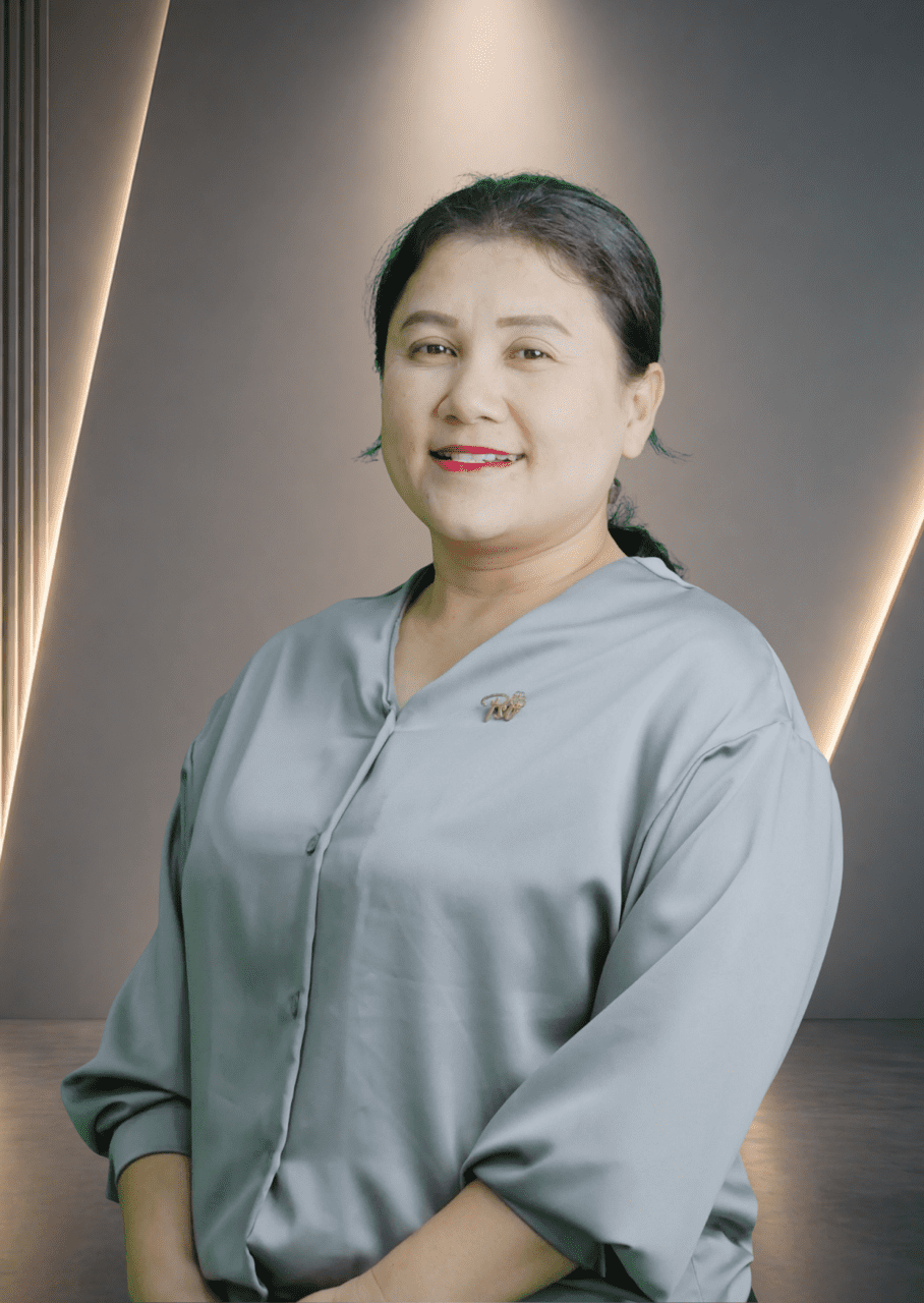 นางสาวสมเพียร   อินอุดม